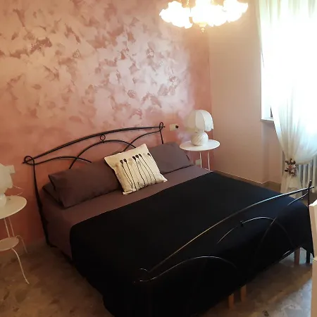 Bed & Breakfast Elena 3*